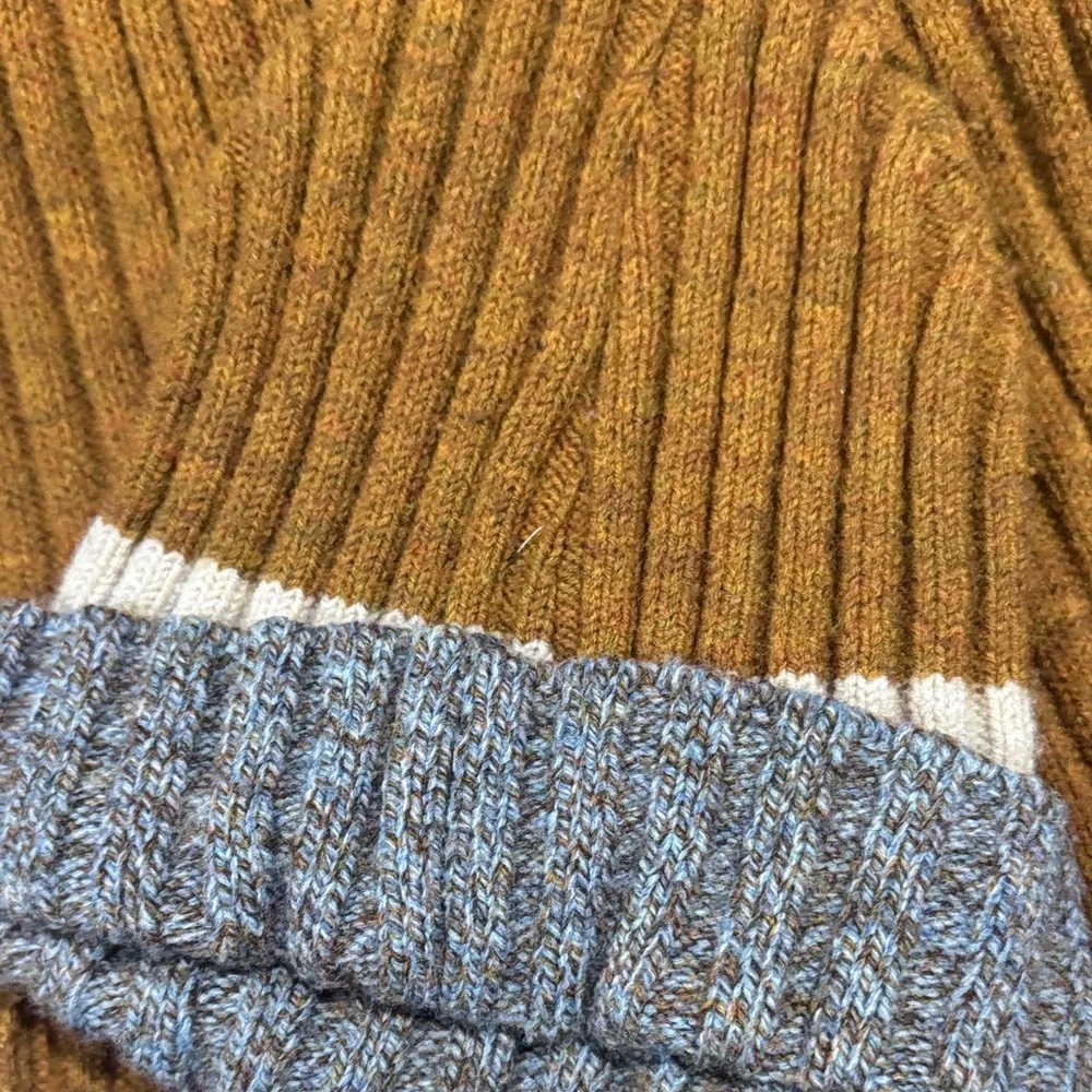 D&G Kids Tan and Gray Mittens Set